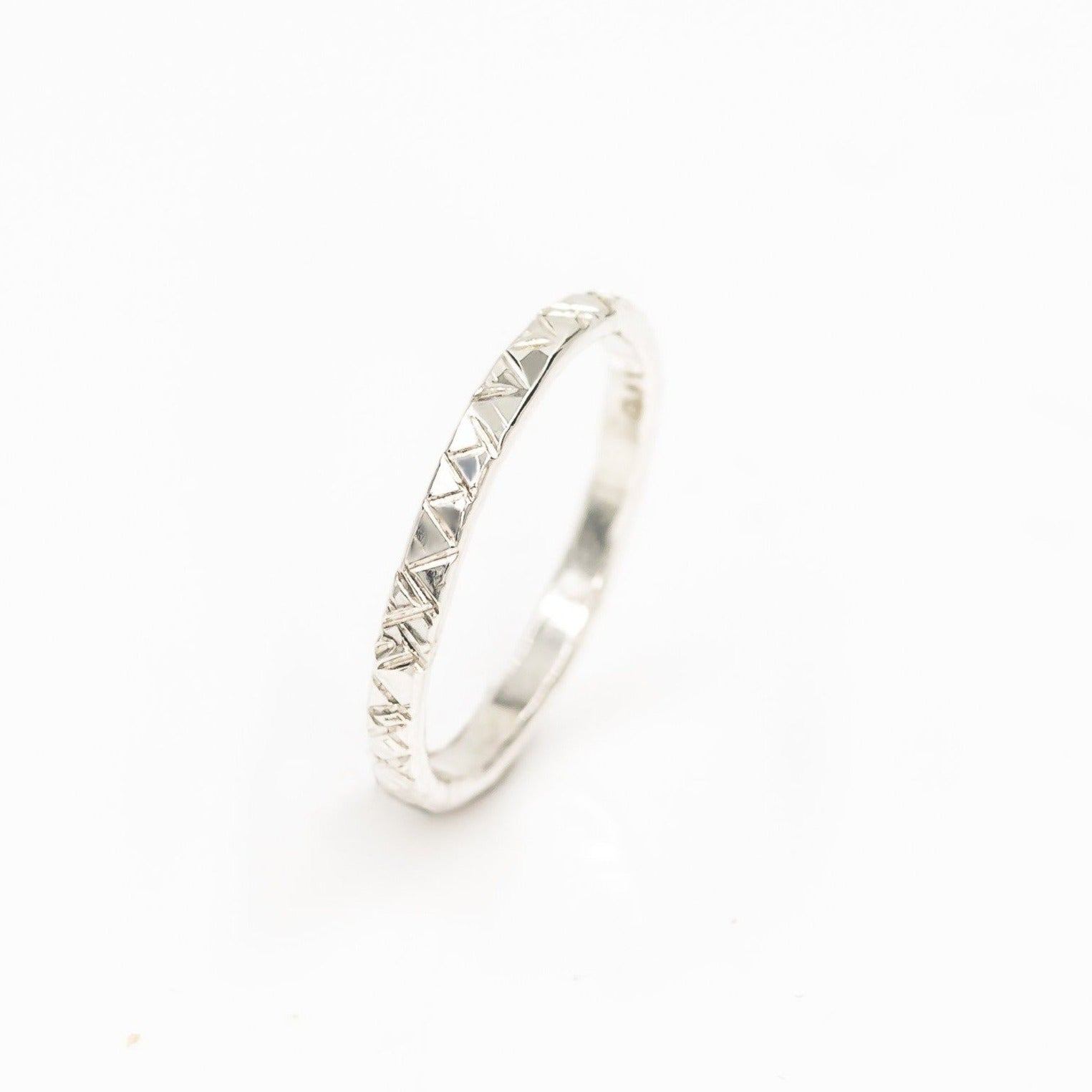 sterling silver criss cross textured ring band